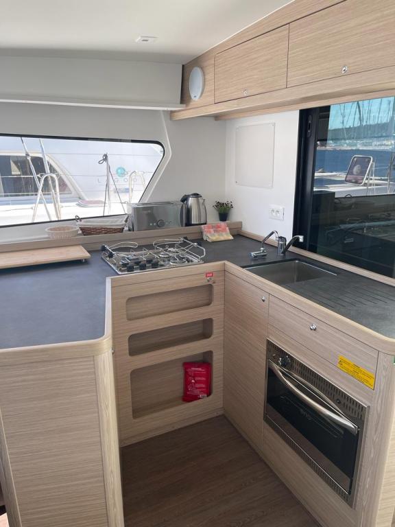 Image of Sailing Breeze yacht #29