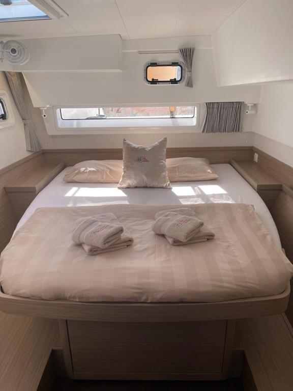 Image of Sailing Breeze yacht #36