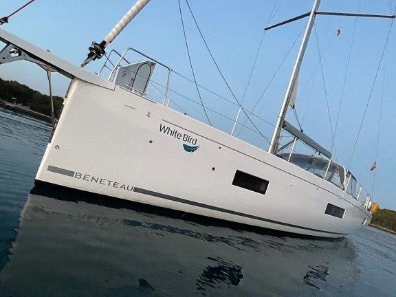 Image of White Bird yacht #11