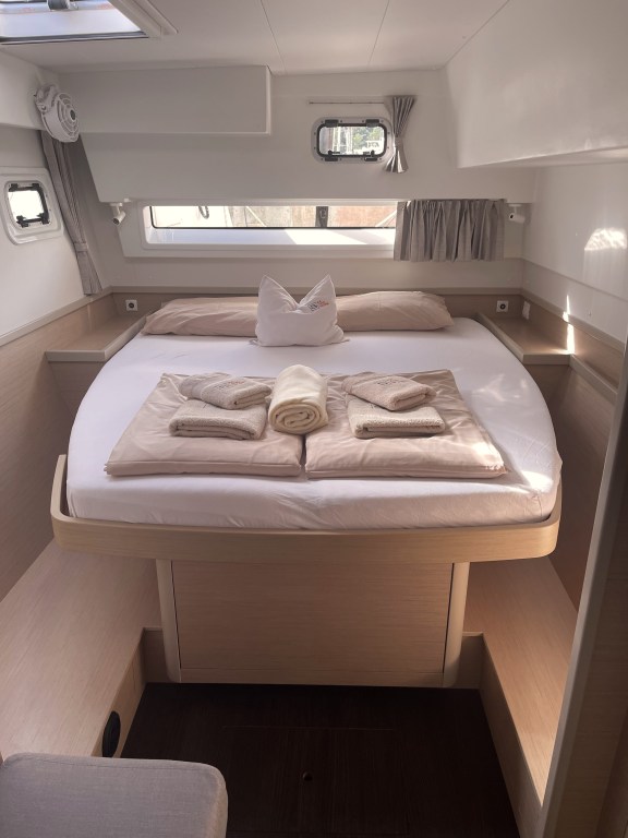 Image of Ocean Pearl yacht #13