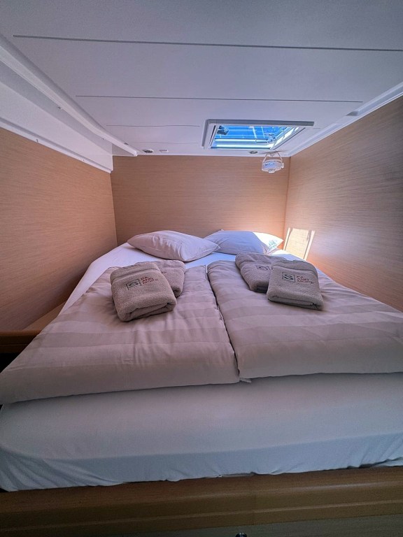 Image of Happiness yacht #12