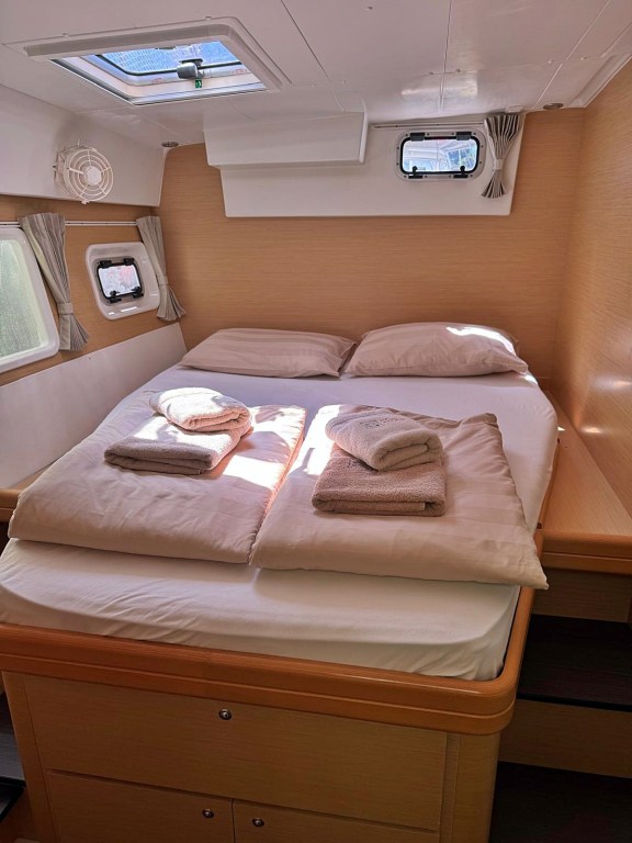 Image of Happiness yacht #13