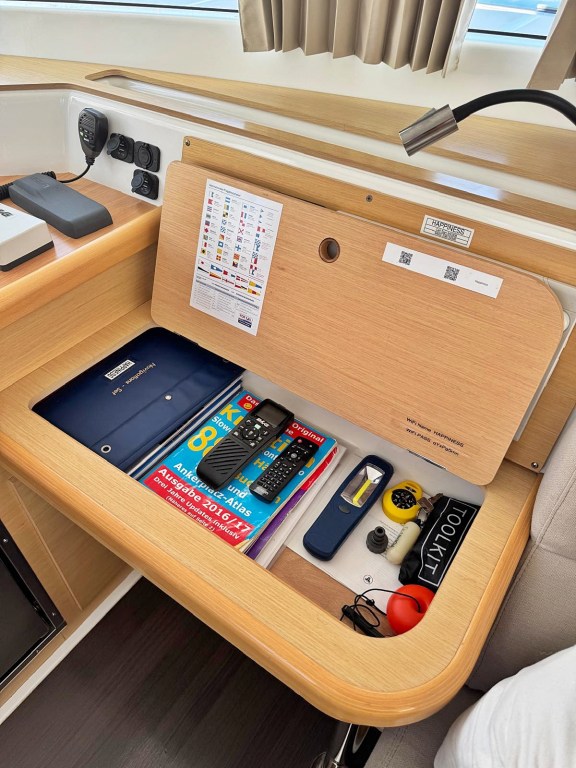 Image of Happiness yacht #15