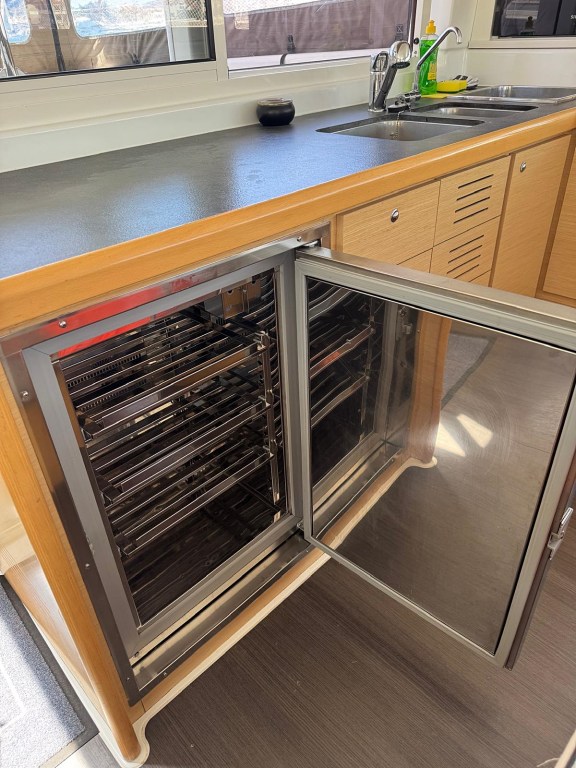 Image of Happiness yacht #19