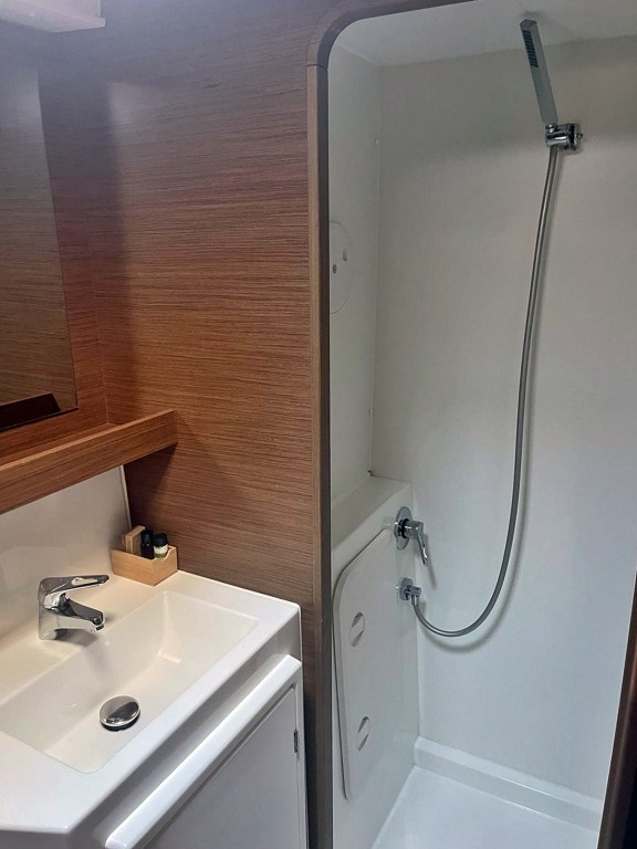 Image of Futuna Lima yacht #4