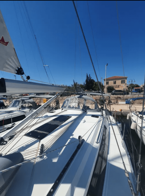 Image of Salvia yacht #5