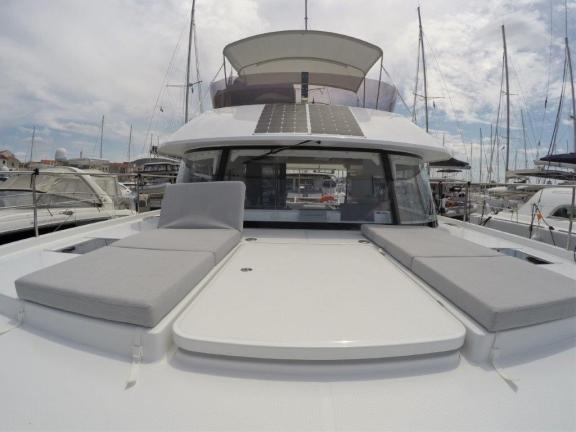 Image of Thunderball yacht #26