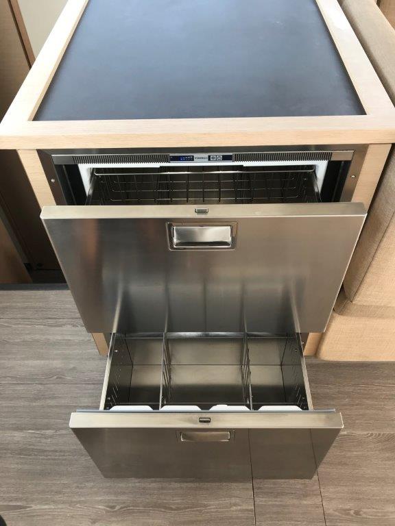 Image of Thunderball yacht #35