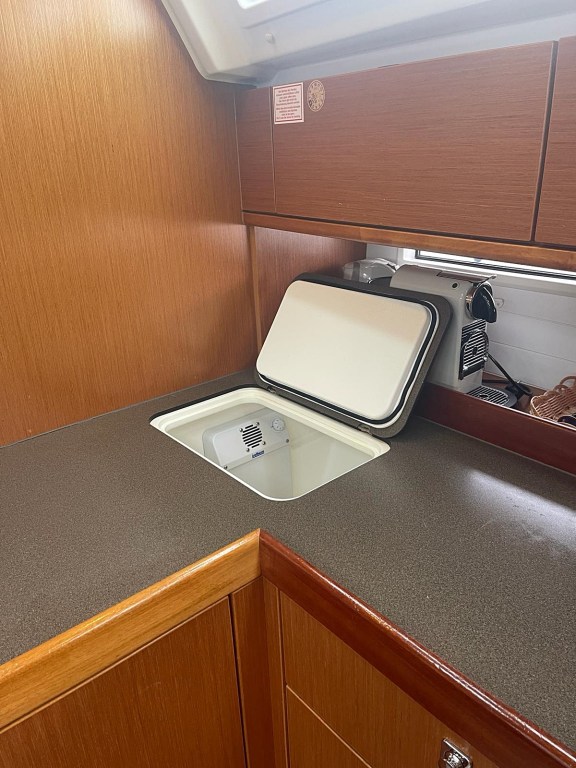 Image of Athene yacht #23