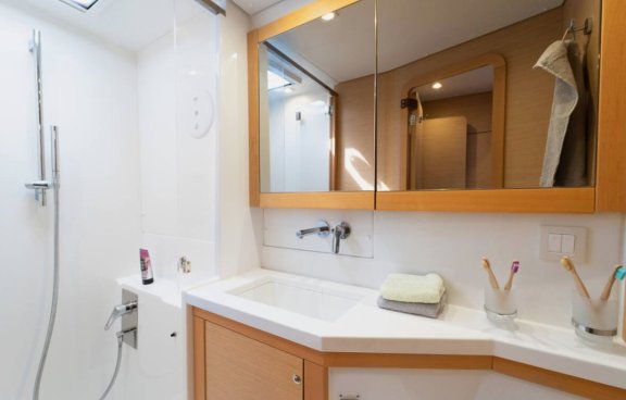 Image of Julius Cesar III yacht #21