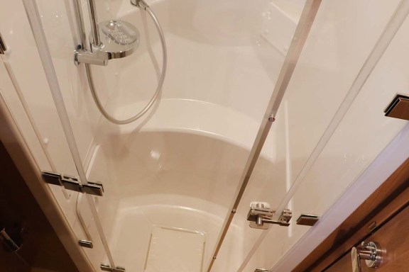 Image of Schrödinger’s yacht #29