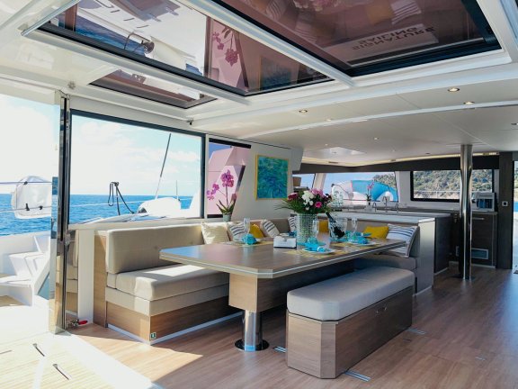 Image of Signature Vision yacht #5