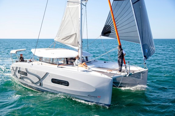 Image of Island Blue V yacht #9