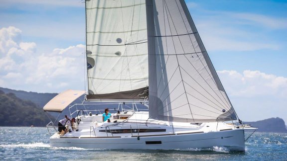 Image of Mara yacht #5