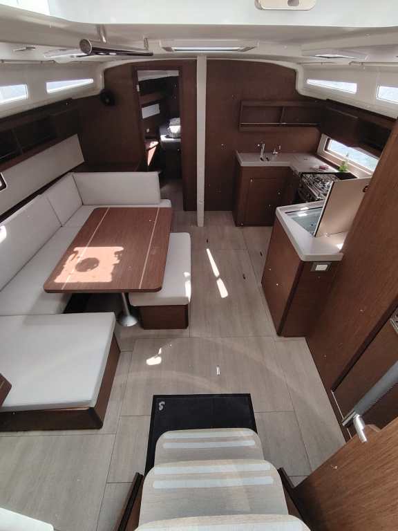 Image of Hannah yacht #7