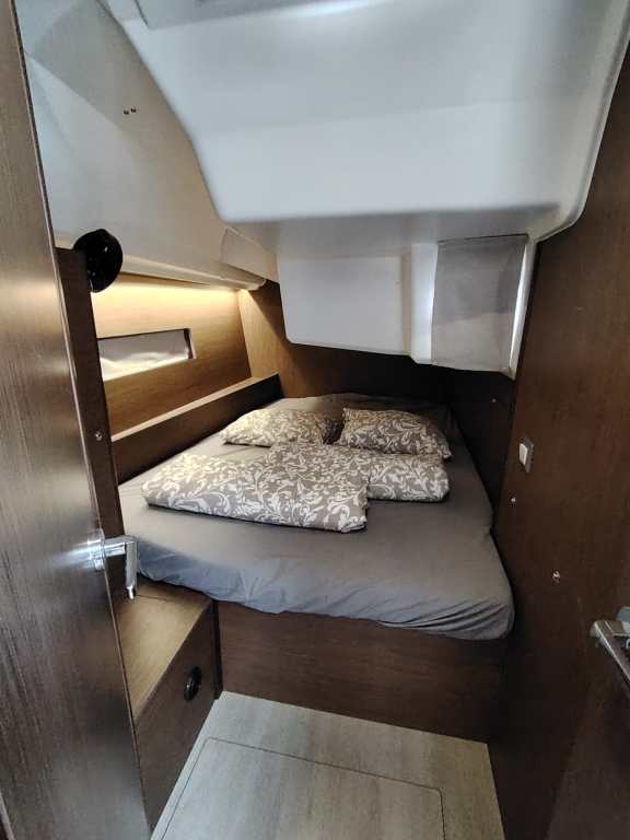 Image of Hannah yacht #10