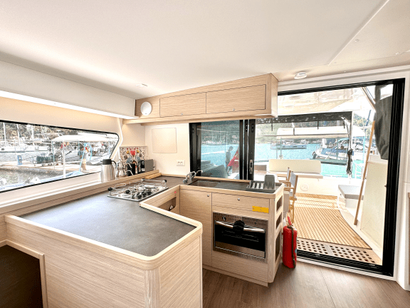 Image of Sail Proteus yacht #12