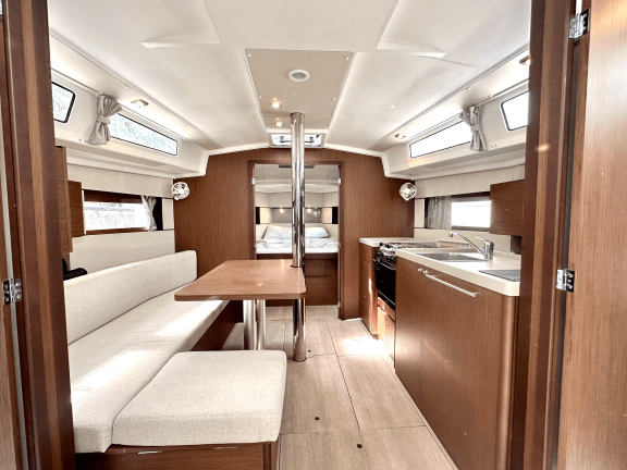 Image of Sail Pride yacht #5