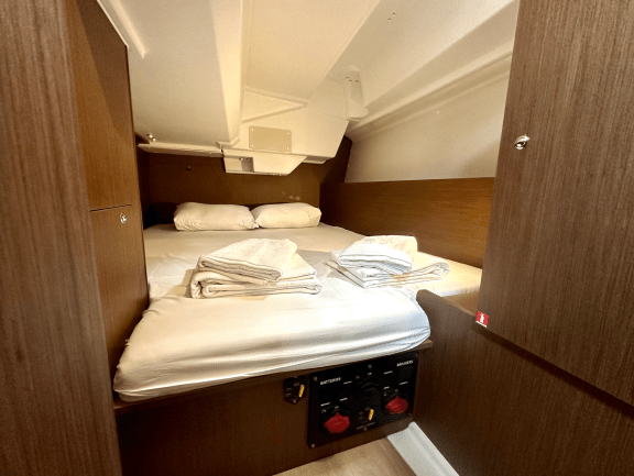 Image of Sail Pride yacht #11