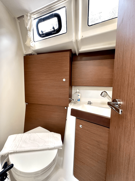 Image of Sail Pride yacht #12