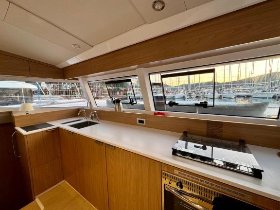 Image of Sail Dorado yacht #9