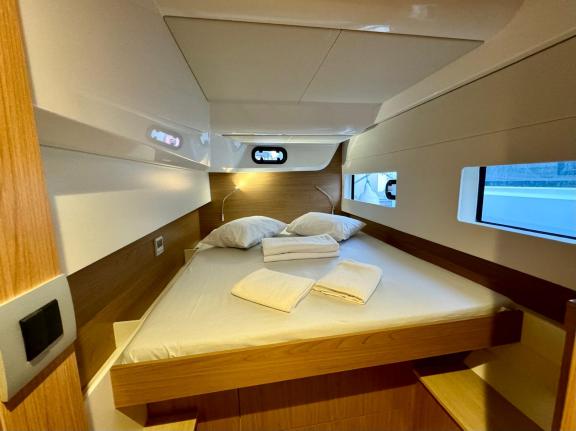 Image of Sail Dorado yacht #10