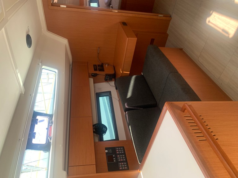 Image of Maia yacht #10