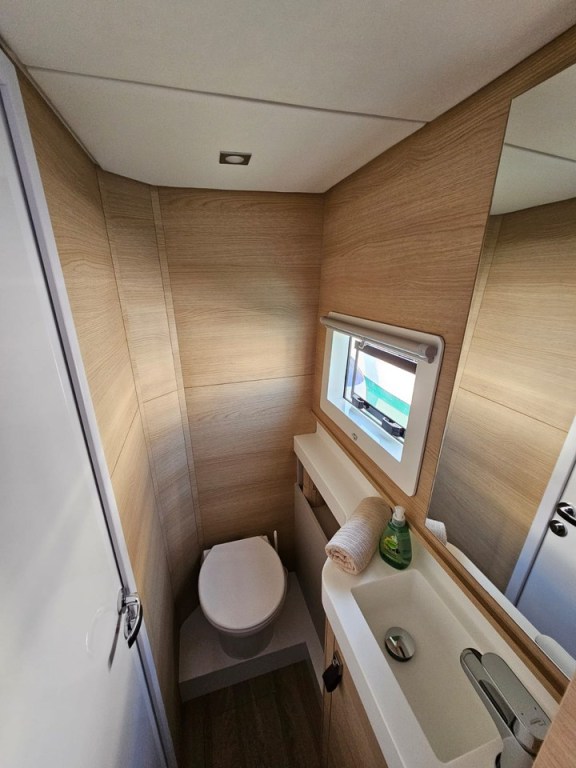 Image of Thomas yacht #22