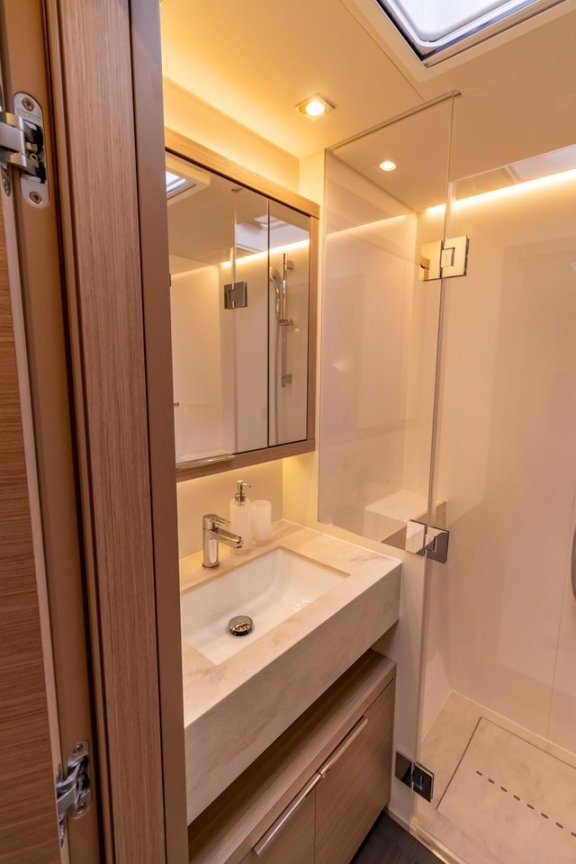 Image of Agenda 55 yacht #42