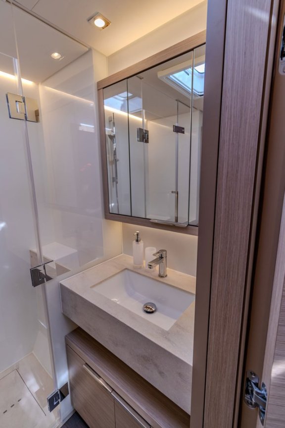 Image of Agenda 55 yacht #44