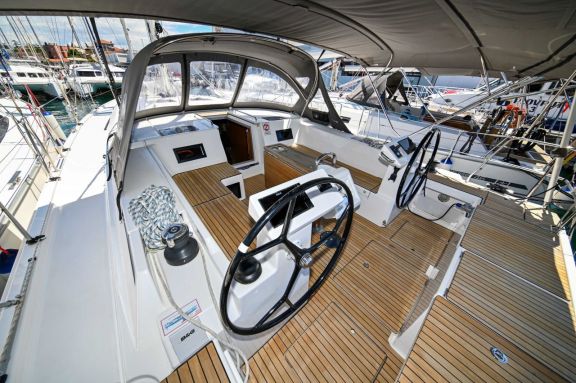 Image of Efix yacht #9