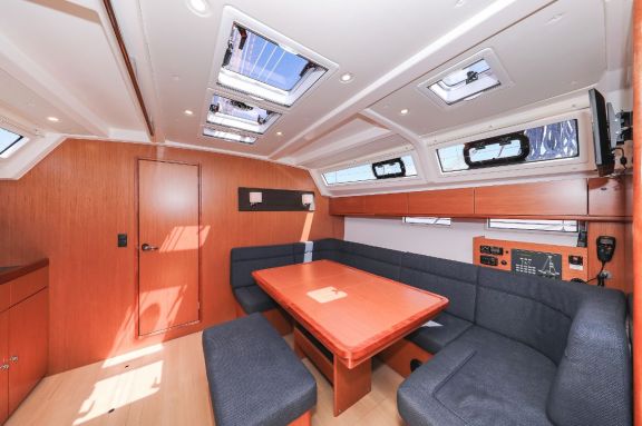 Image of Jameson II yacht #16