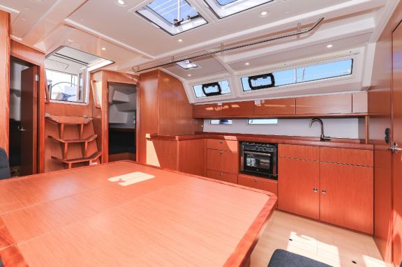 Image of Jameson II yacht #17