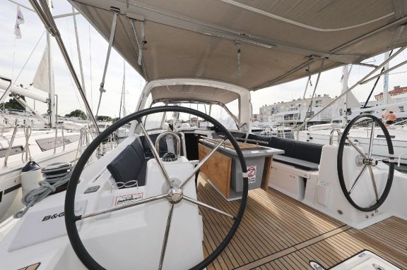 Image of Seven yacht #10