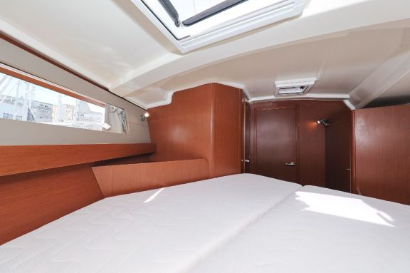 Image of Seven yacht #37