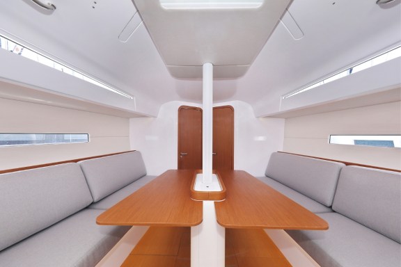 Image of Mana yacht #8