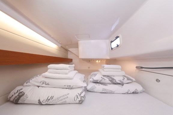 Image of Mana yacht #14