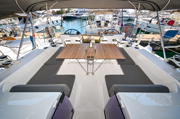 Image of Bosun yacht #12