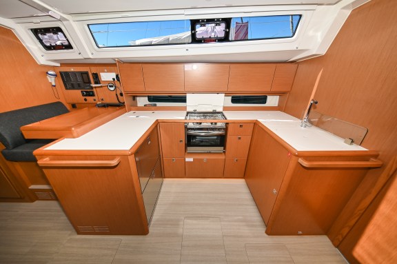 Image of Bosun yacht #17