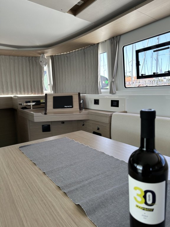 Image of Destiny Point yacht #8