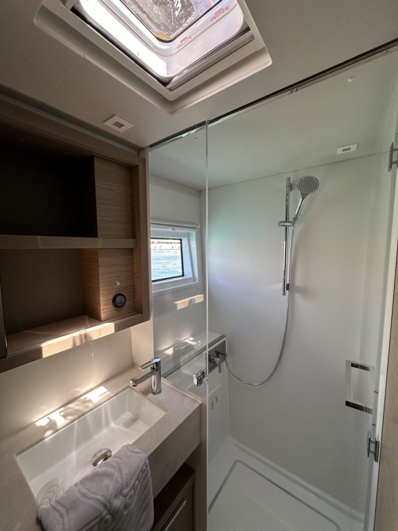 Image of Destiny Point yacht #21