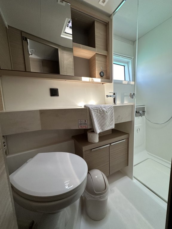 Image of Destiny Point yacht #22