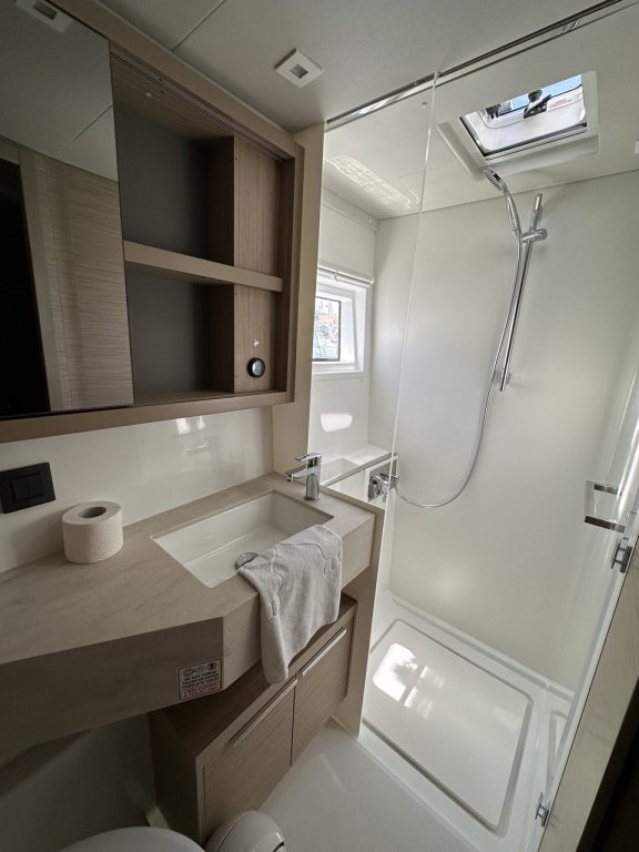 Image of Destiny Point yacht #24