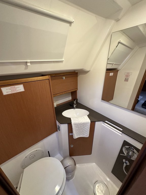 Image of Iskra yacht #12