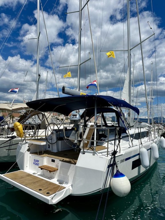 Image of Surf Point yacht #3