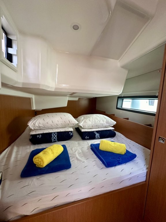 Image of Surf Point yacht #9