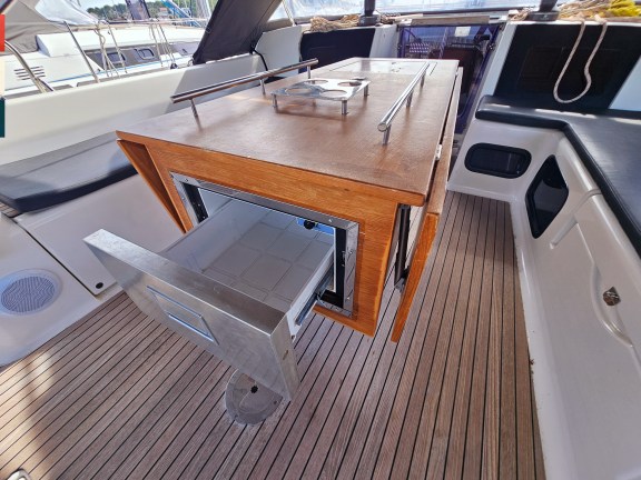 Image of Maverick yacht #8
