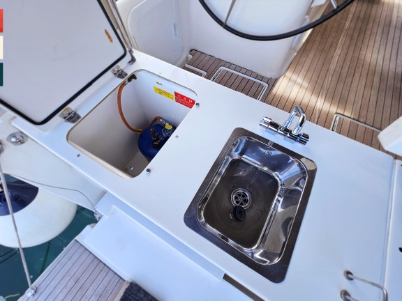 Image of Maverick yacht #14