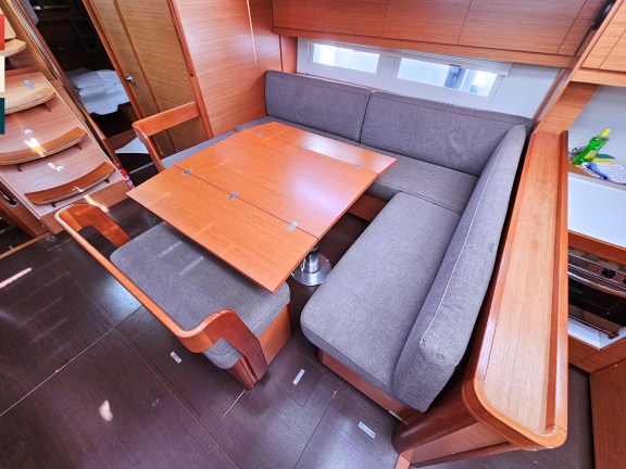 Image of Maverick yacht #25