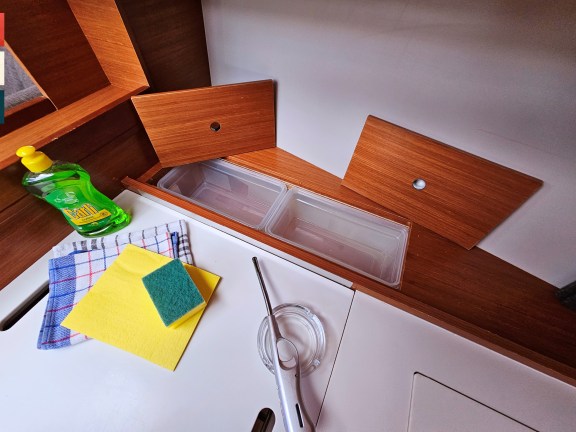 Image of Maverick yacht #35